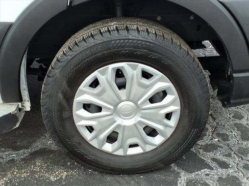 Used 2024 Ford Transit 250 Low Roof w/ Exterior Upgrade Package image 11