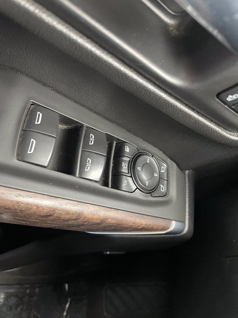 Used 2021 GMC Sierra 2500 Denali w/ Denali Ultimate Package AWD/4WD image 25