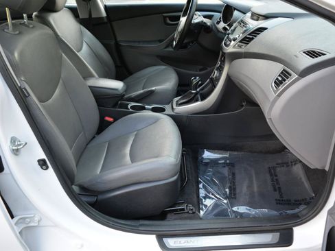 Used 2015 Hyundai Elantra Sport FWD image 19