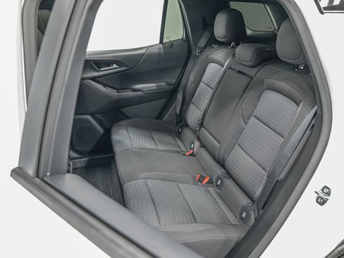 Used 2025 Chevrolet Equinox LT w/ Safety and Technology Package AWD/4WD image 26