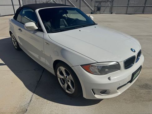 Used 2012 BMW 128i Convertible image 8