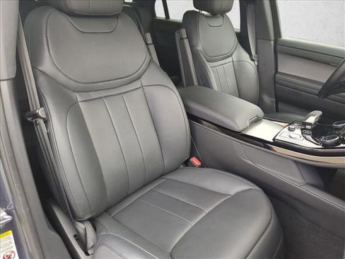 Used 2023 Land Rover Range Rover Sport SE Dynamic image 27
