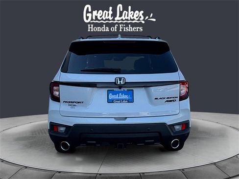 Certified 2025 Honda Passport Black Edition image 4