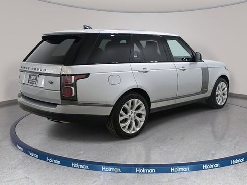 Used 2020 Land Rover Range Rover HSE image 6