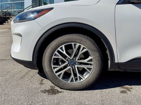 Used 2020 Ford Escape SEL image 27