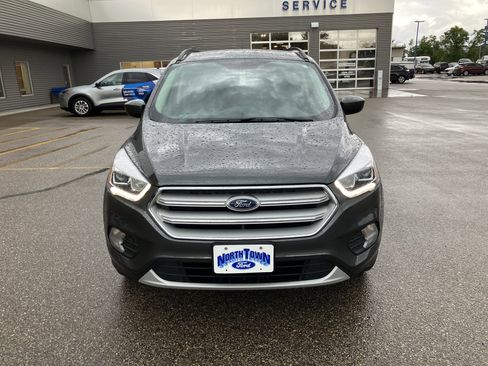 Used 2019 Ford Escape SEL image 3