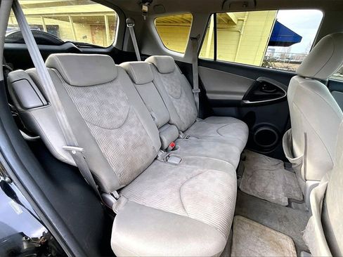 Used 2011 Toyota RAV4 4WD V6 w/ 3rd Row image 20