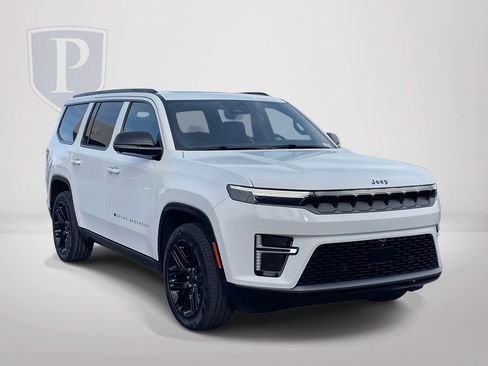 New 2026 Jeep Grand Wagoneer Limited AWD/4WD image 2