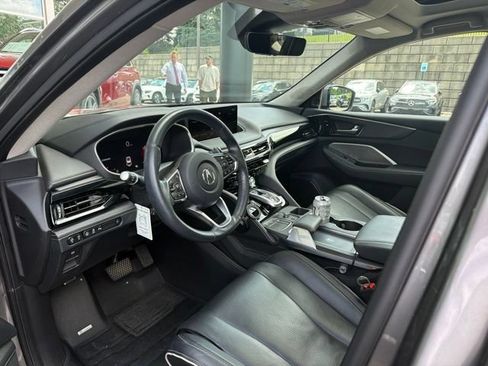 Used 2022 Acura MDX SH-AWD w/ Advance Package image 2