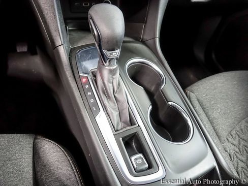 Used 2022 Chevrolet Equinox LT image 14