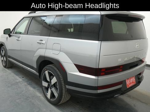 Used 2026 Hyundai Santa Fe Limited AWD/4WD image 6