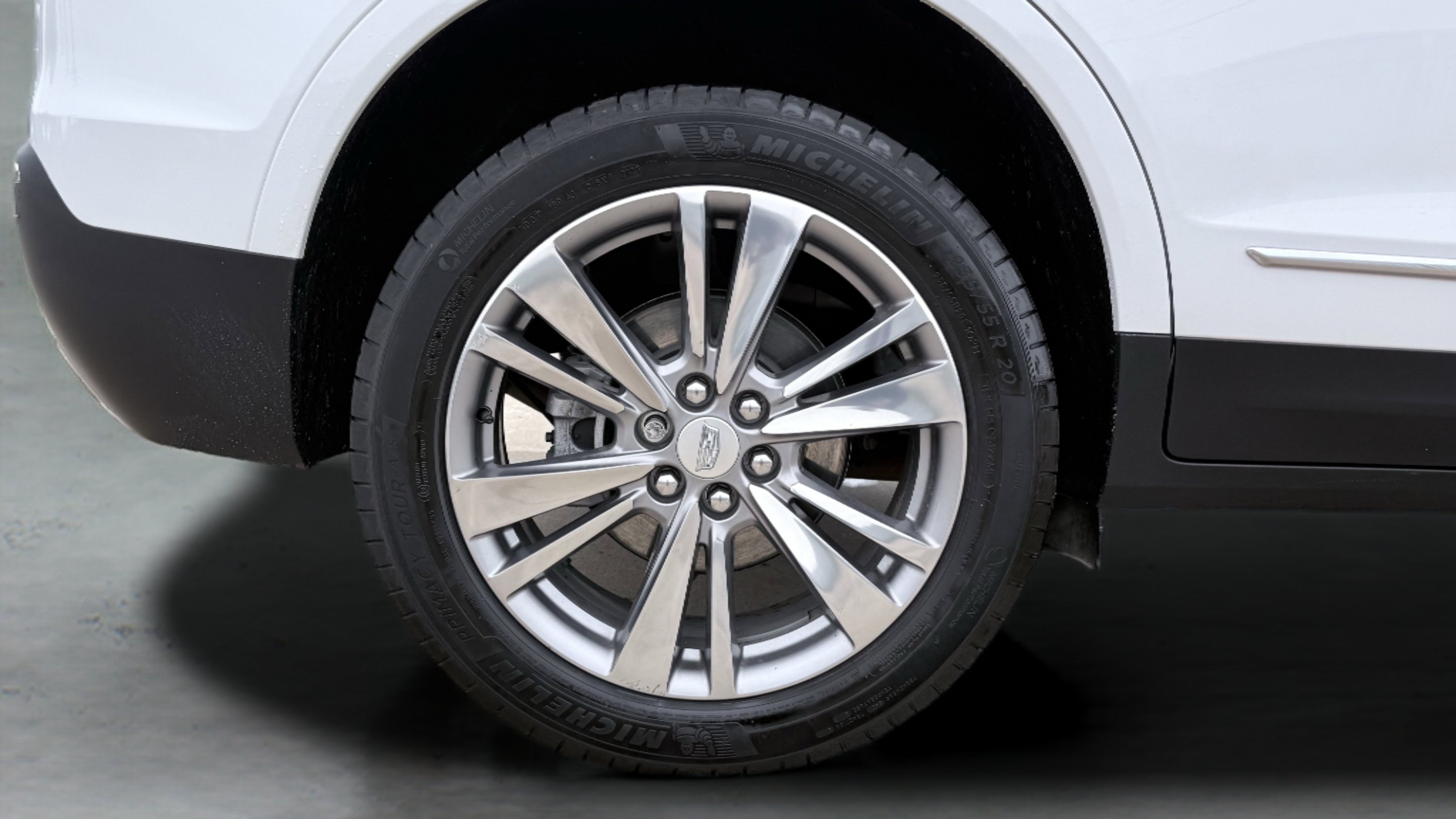 Used 2024 Cadillac XT5 Premium Luxury FWD image 10