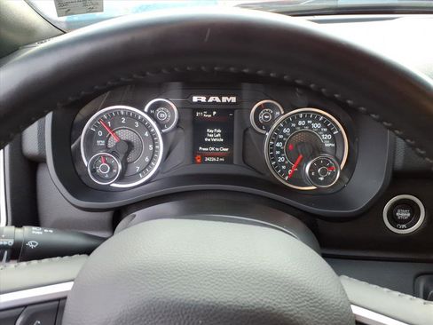 Used 2024 RAM 2500 Big Horn w/ Night Edition image 18