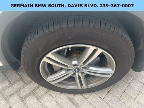 Used 2022 Mercedes-Benz GLC 300 image 11