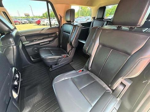Used 2024 Ford Expedition XLT RWD image 52
