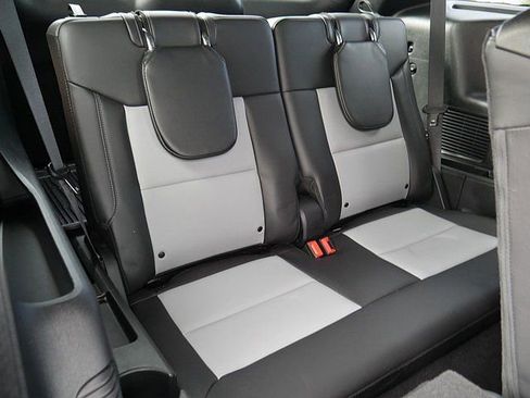 Used 2023 Ford Explorer XLT w/ Equipment Group 202A image 50