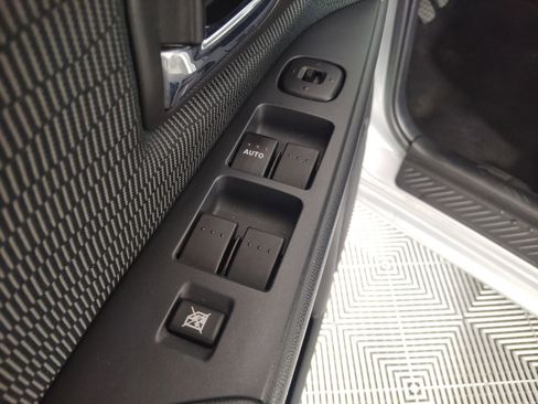 Used 2009 MAZDA MAZDA3 i Touring Value image 22