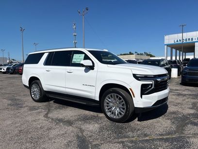 New 2026 Chevrolet Suburban LS w/ Max Trailering Package