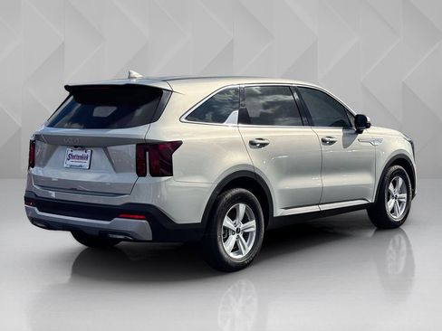 New 2026 Kia Sorento LX FWD image 5