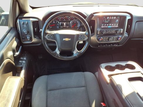 Used 2018 Chevrolet Silverado 1500 LT w/ All Star Edition AWD/4WD image 11