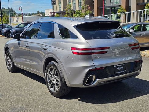 Used 2022 Genesis GV70 2.5T w/ Advanced Package AWD/4WD image 7
