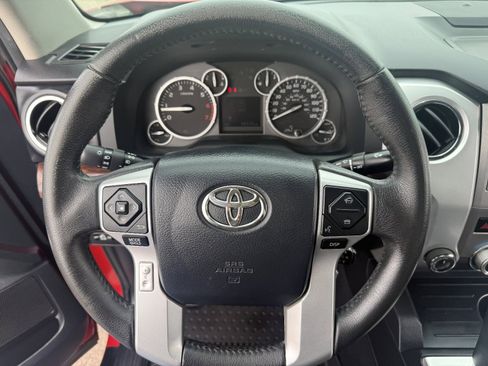 Used 2014 Toyota Tundra Limited w/ Limited Premium Package image 24