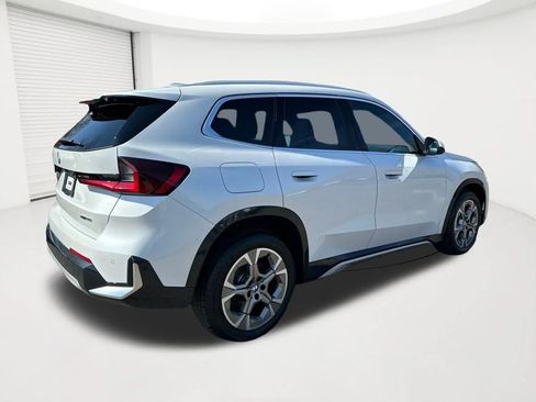 Used 2025 BMW X1 xDrive28i AWD/4WD image 5