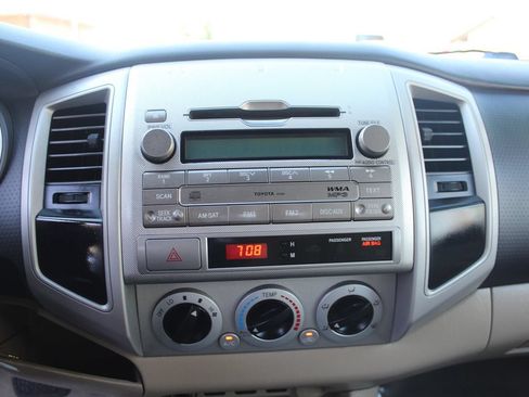 Used 2009 Toyota Tacoma PreRunner RWD image 27