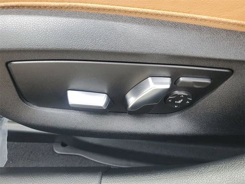 Used 2023 BMW 530i w/ Premium Package image 3