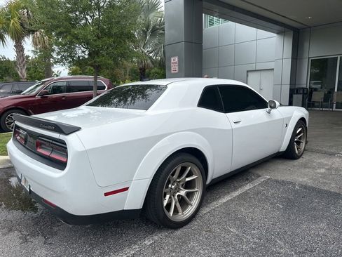 Used 2020 Dodge Challenger R/T Scat Pack RWD image 3
