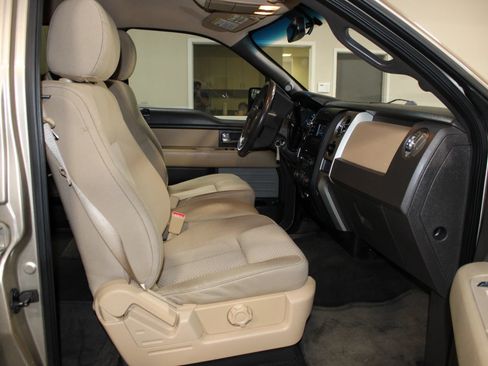 Used 2014 Ford F150 XLT w/ XLT Chrome Package RWD image 23