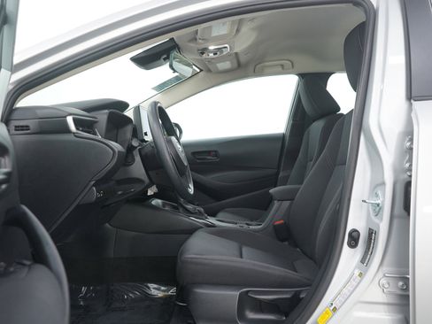 Used 2024 Toyota Corolla LE image 20