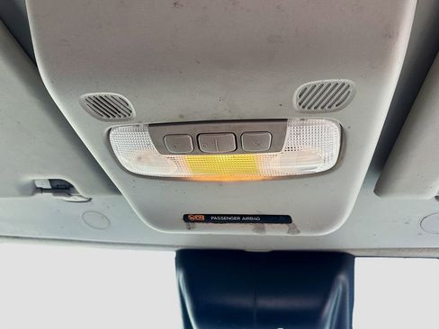 Used 2020 Ford Transit 250 Medium Roof RWD image 21