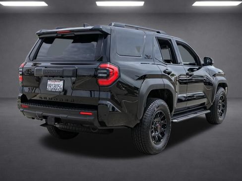 Used 2025 Toyota 4Runner TRD Off-Road Premium w/ Tow Technology Package AWD/4WD image 4