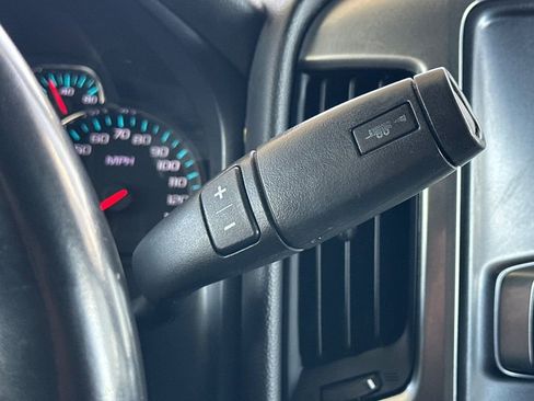 Used 2018 Chevrolet Silverado 1500 LT w/ All Star Edition RWD image 22