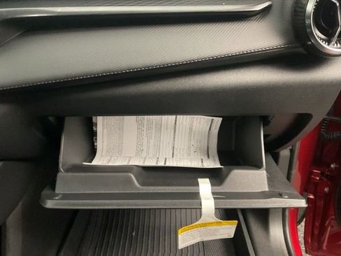 New 2026 Chevrolet Equinox LT w/ Safety and Technology Package image 27