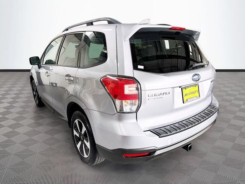 Used 2018 Subaru Forester 2.5i Premium w/ All-Weather Package AWD/4WD image 32