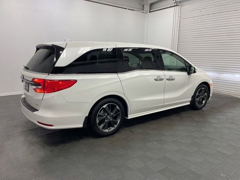 Used 2021 Honda Odyssey Elite image 8