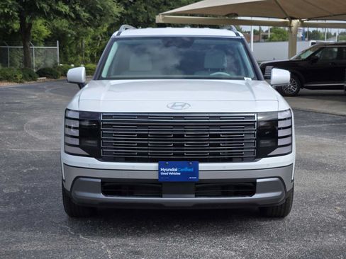 Certified 2026 Hyundai Palisade SEL FWD image 2