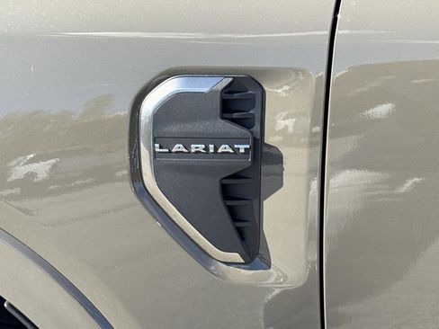 New 2025 Ford Ranger Lariat w/ Black Appearance Package image 5