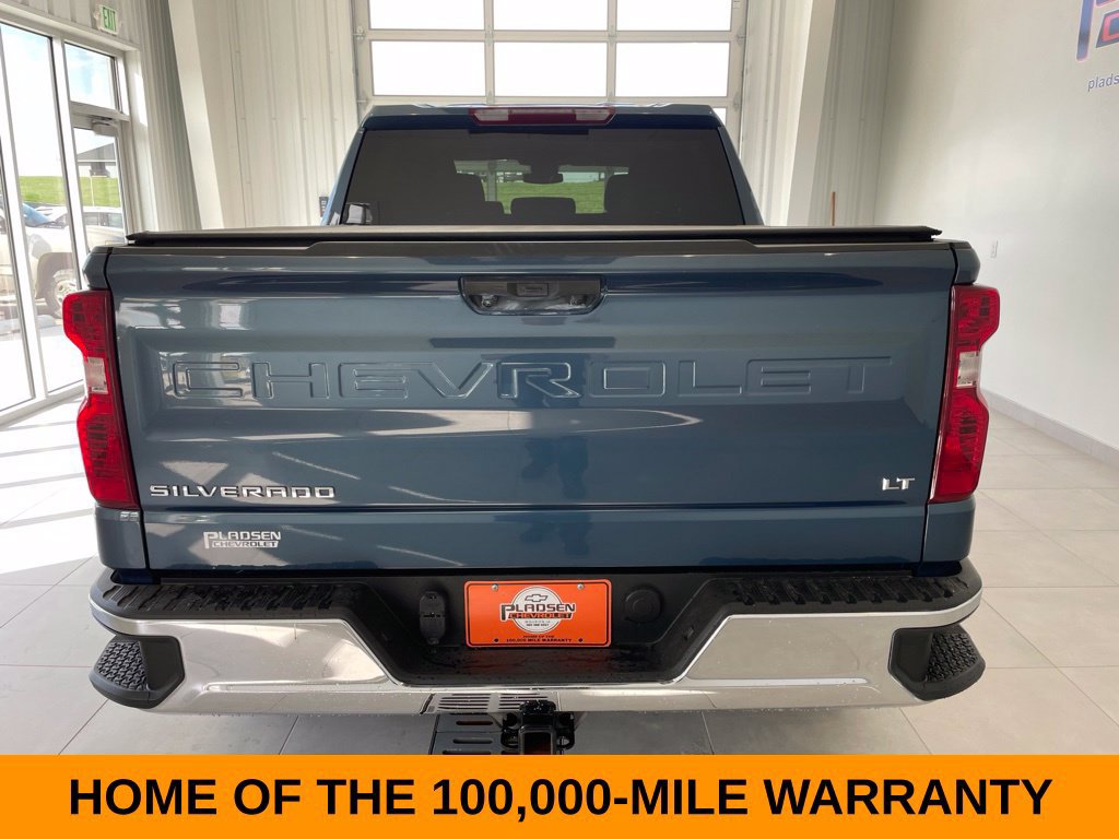 Used 2024 Chevrolet Silverado 1500 LT AWD/4WD image 4