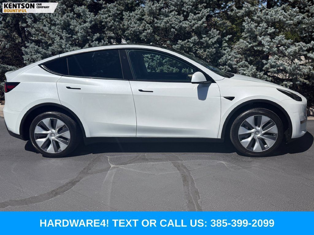 Used 2023 Tesla Model Y Long Range AWD/4WD image 10