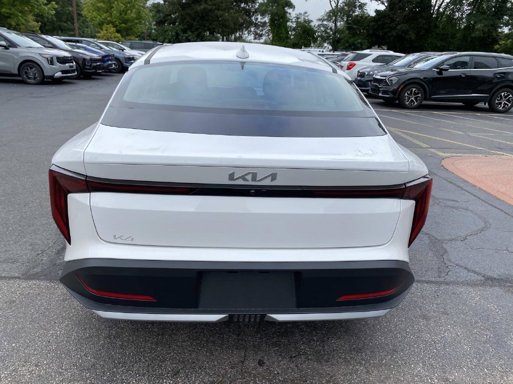 New 2026 Kia K4 EX FWD image 4