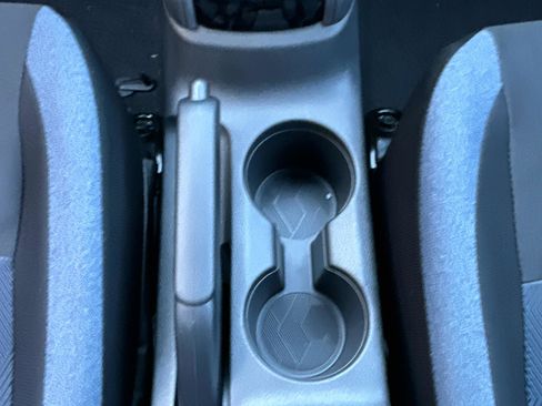 New 2025 Nissan Versa SV w/ Trunk Package image 36