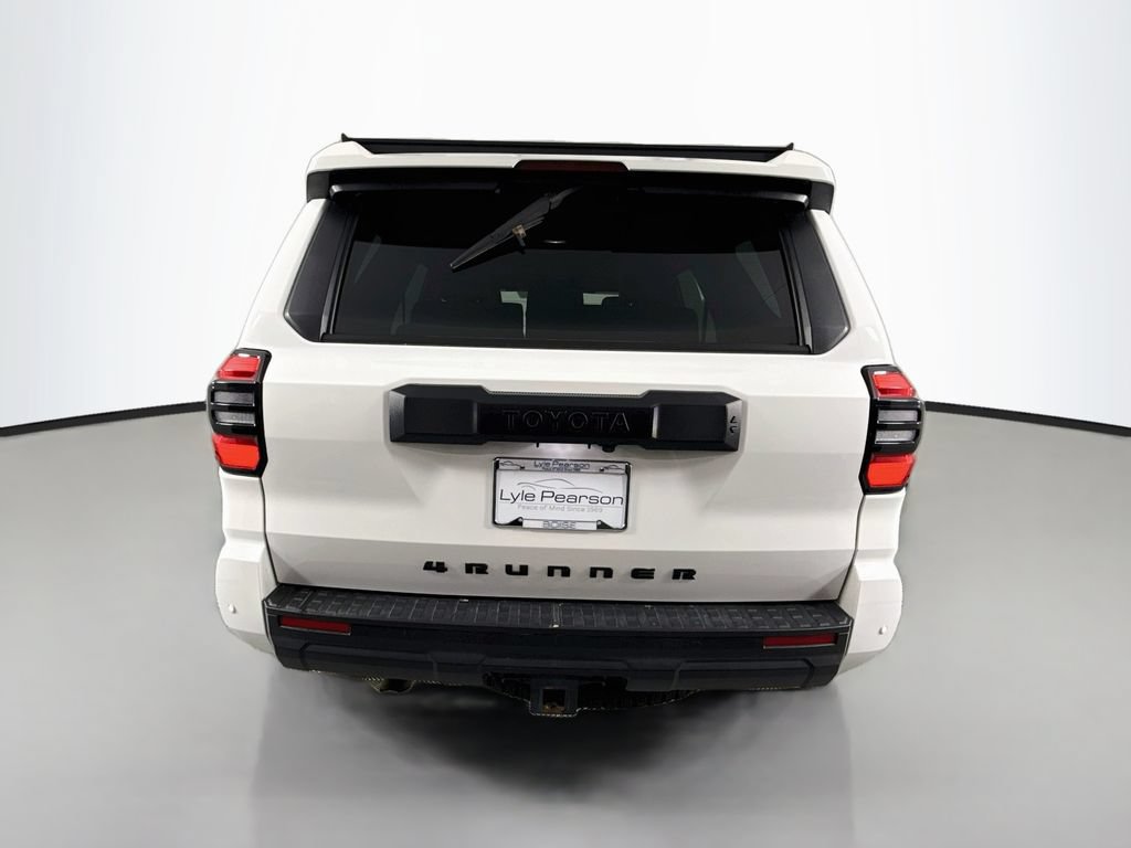 Used 2025 Toyota 4Runner TRD Off-Road Premium AWD/4WD image 10
