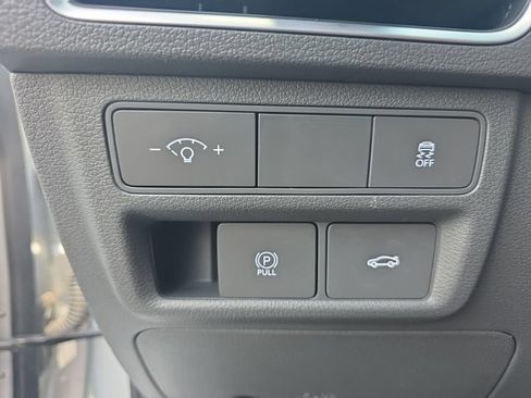 Used 2025 Hyundai Sonata SEL FWD image 14