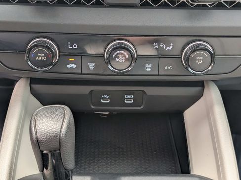 Certified 2023 Honda Accord LX image 22