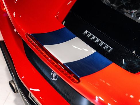 Used 2020 Ferrari 488 Pista Coupe image 30