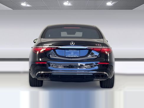 Used 2025 Mercedes-Benz S 63 AMG S image 9