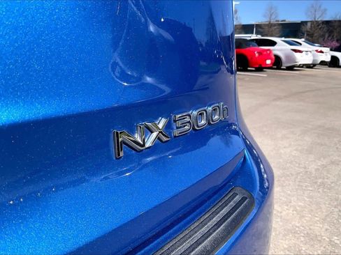 Used 2016 Lexus NX 300h FWD w/ Luxury Package image 27